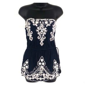 Arden B strapless top